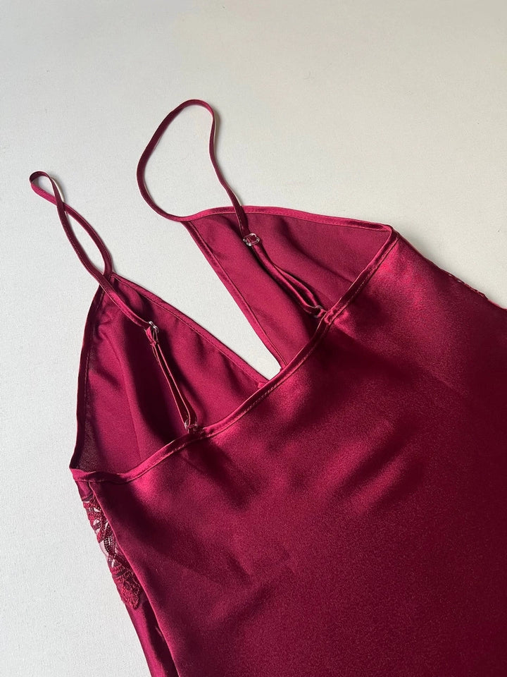 5 Pcs Slit Turkish Style Nighty Set Maroon